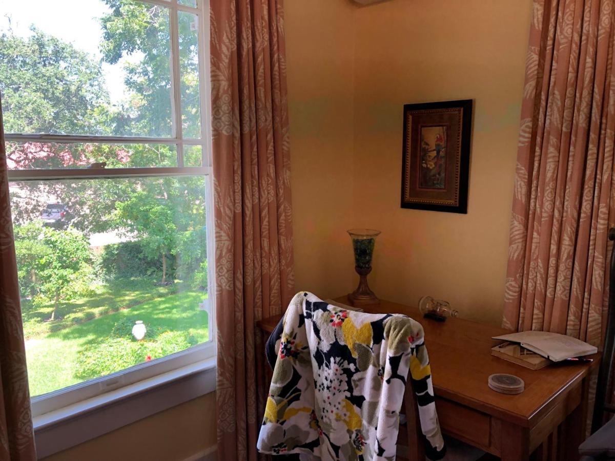 Avenue O Bed And Breakfast Галвестън Екстериор снимка