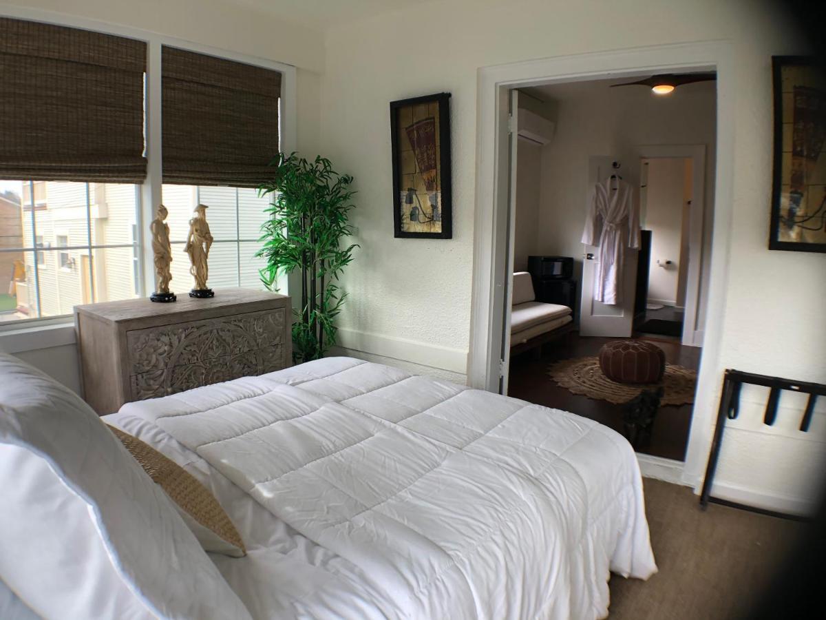 Avenue O Bed And Breakfast Галвестън Екстериор снимка