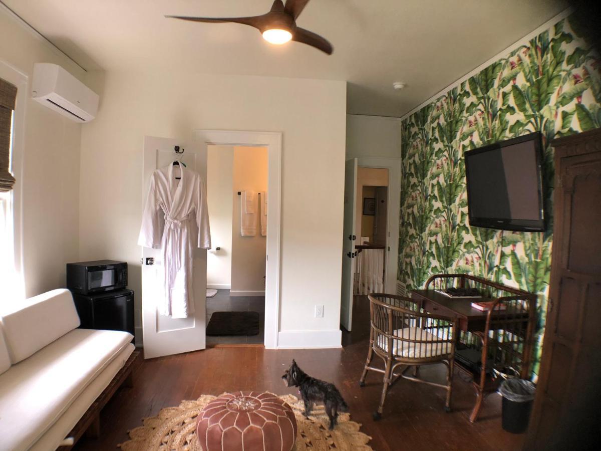 Avenue O Bed And Breakfast Галвестън Екстериор снимка